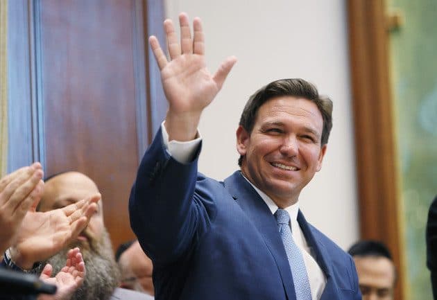 Desantis Suspends Campaign Just Hours After Six Flags Reduces Height Requirement for Trademark Rollercoaster “Tatsu.”